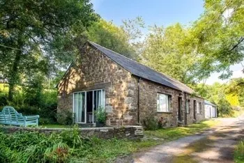 Coombe Farm - Image 1