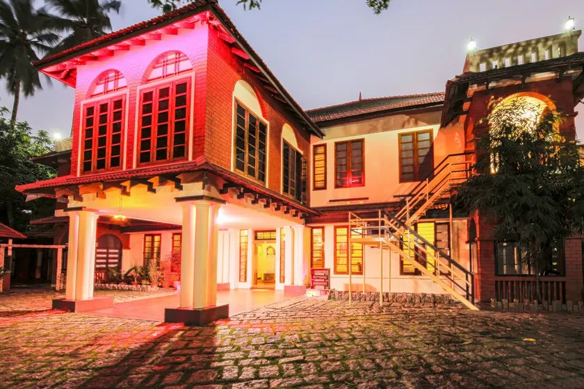 The Royal Heritage Hotel - Image 1
