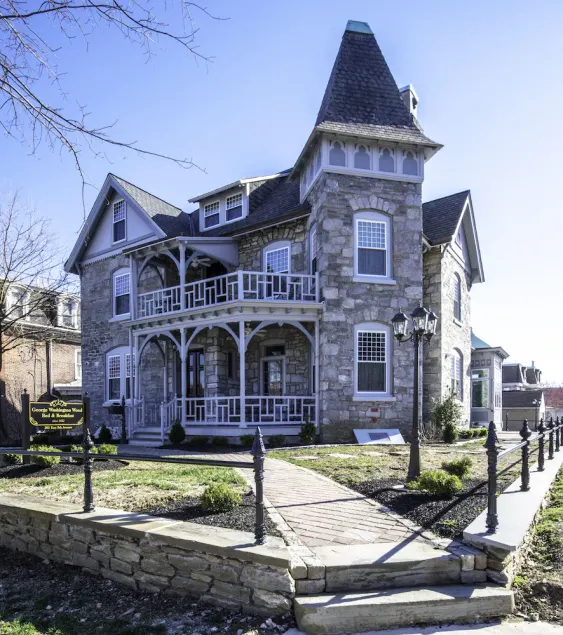 George Washington Wood Bed & Breakfast - Image 1