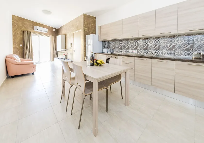 Isola del Mar Home - Image 1