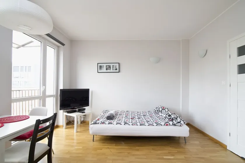 Goodnight Warsaw Apartments Zurawia - Image 1
