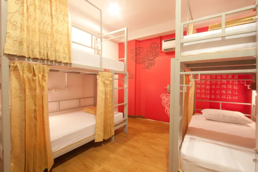 Chinatown Hostel - Image 1