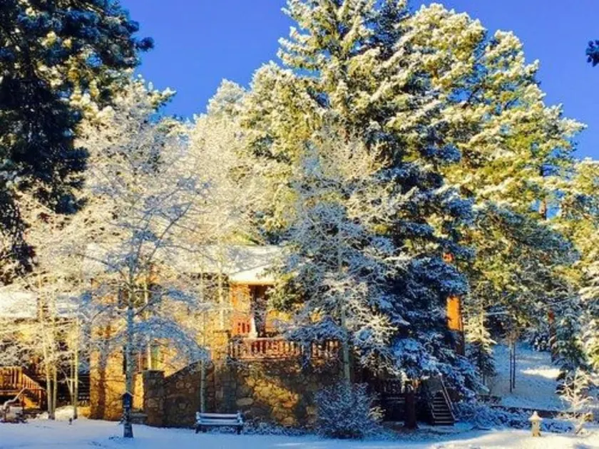 Meadow Creek Mountain Lodge And Event Center - Image 1