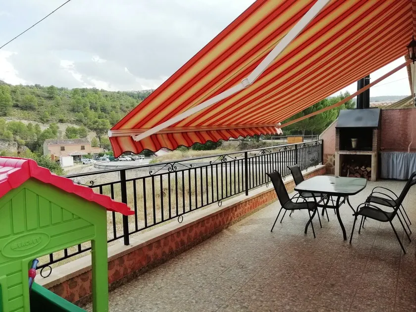 Casa Rural Puente Del Segura B - Image 1