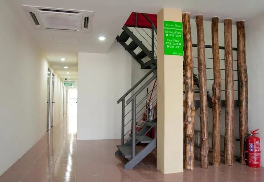 Joy Inn Hotel - Image 1