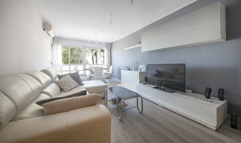 Ampolla Apartment TH18 - Image 1