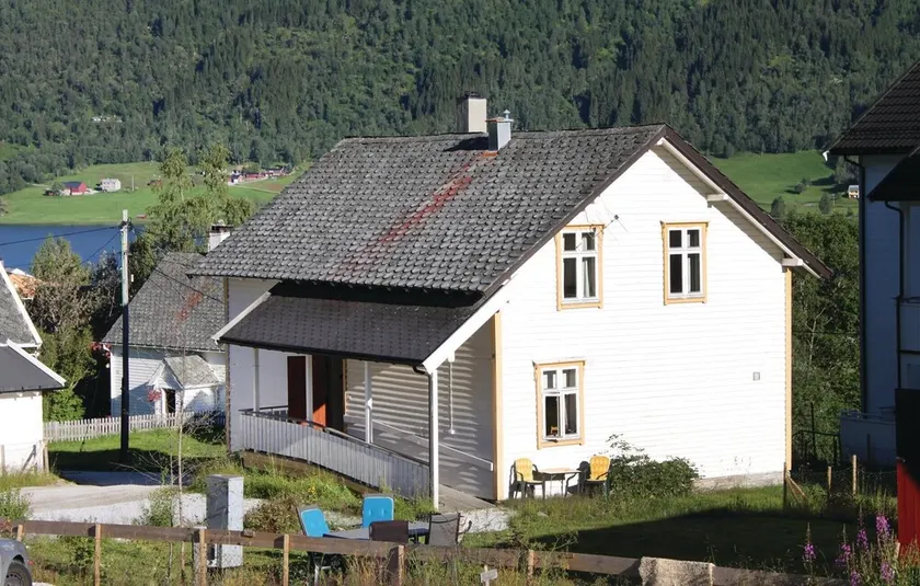 Nice Apartment in Vossestrand With 2 Bedrooms and Internet - Image 1