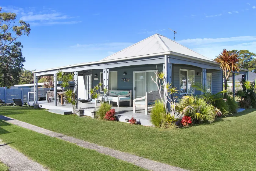 Huskisson Holiday Motel Cabins - Image 1