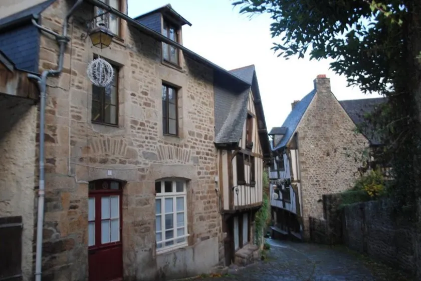 Chambres d'hotes Le Rempart du Jerzual - Image 1