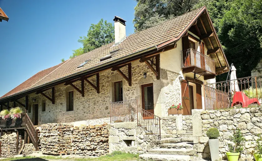 B&B Les Lodges de la Cascade - Image 1