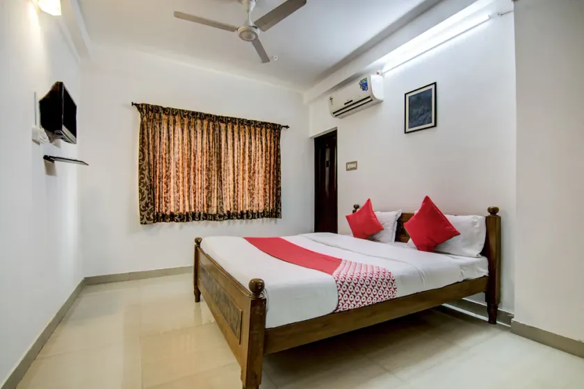 Apple Door Service Apartment - Image 1