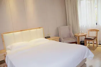 City Cottage Hotel Sport Center - Image 1