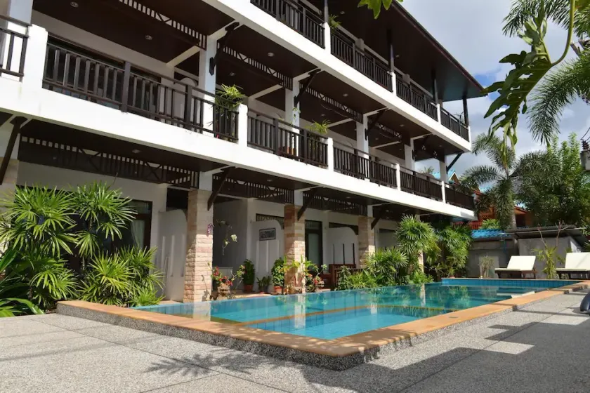 Vanda House Resort - Image 1