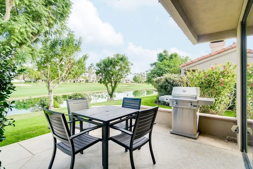 Pgawest La Quinta 3br/2ba Modern W Comm Pool/ Jacuzzi 3 Bedroom Townhouse - Image 1