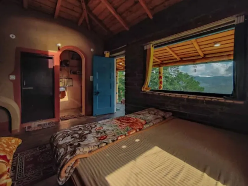 Zen Oaks Homestay - Image 1