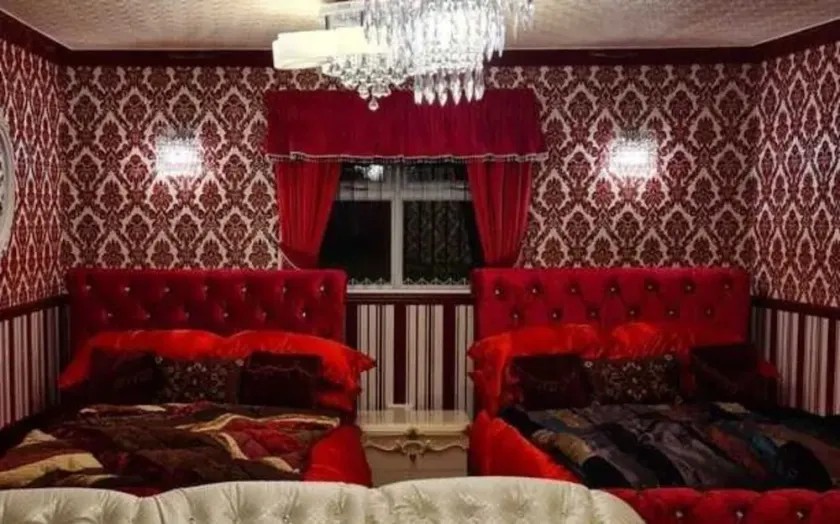 Luxurious, Stunning Detached Bungalow in Derby - Image 1