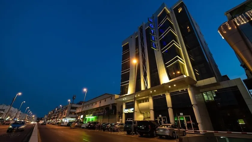 Hayat Alasyl - Image 1