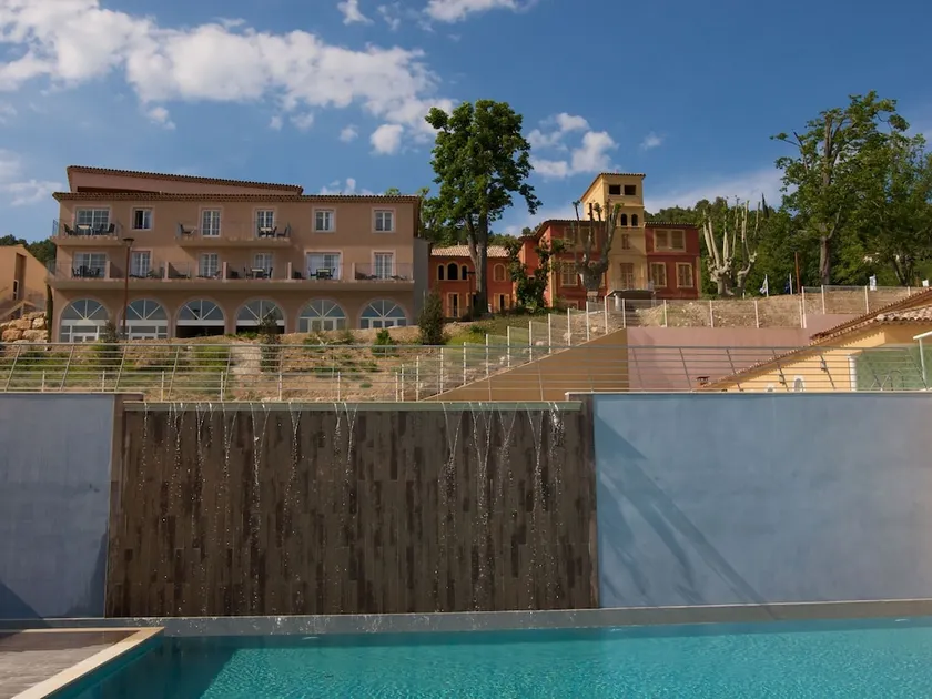 Beautiful apartment with AC, near Lac de Saint-Cassien - Image 1