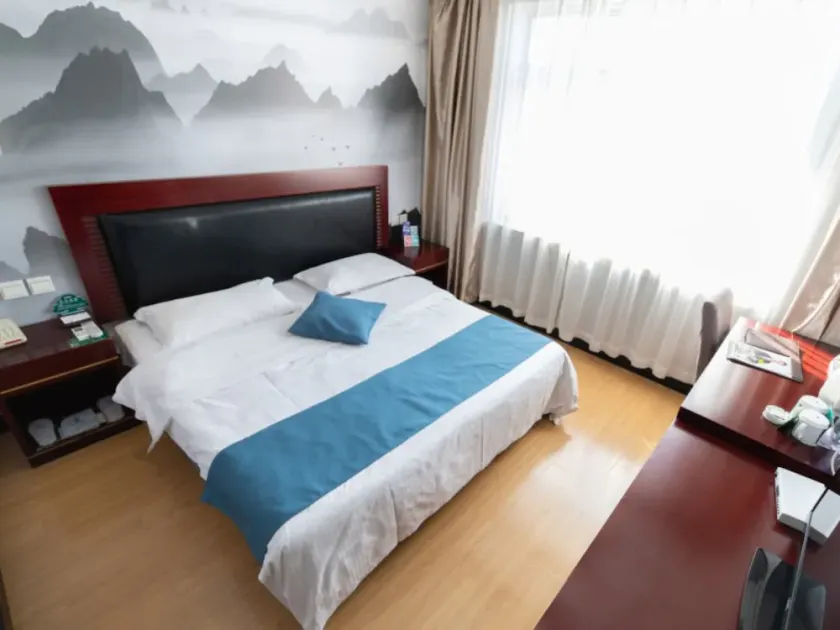 GreenTree Inn Tianjin Beining Park Business Hotel - Image 1