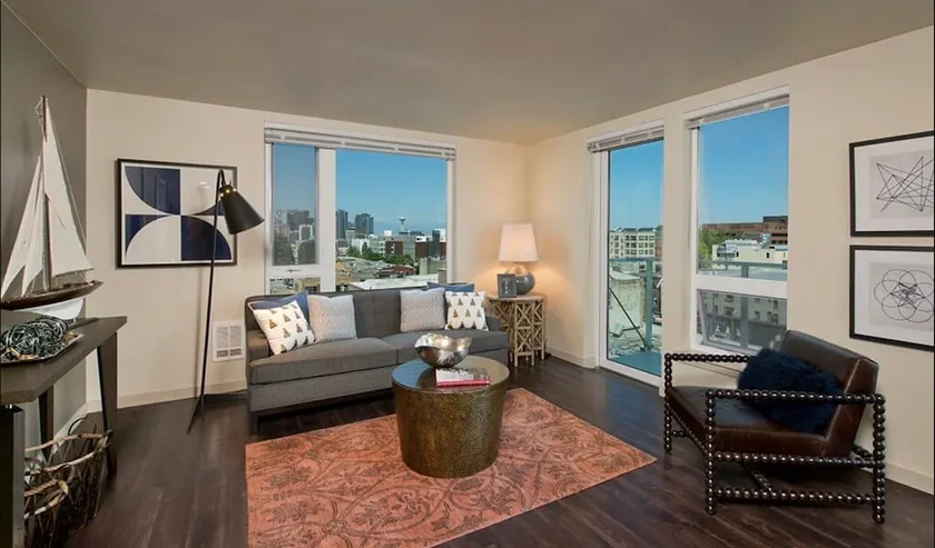 NW DC Luxury Apts - Image 1