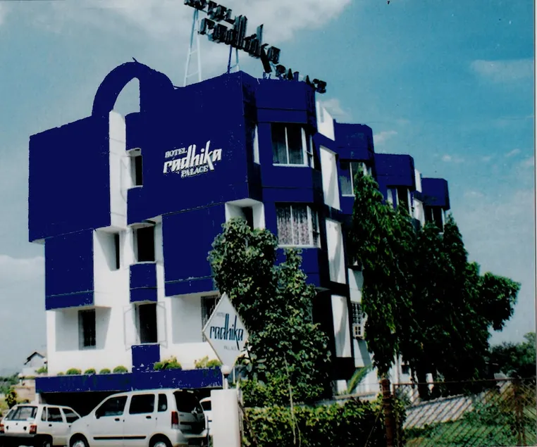 Hotel Radhika Palace - Image 1