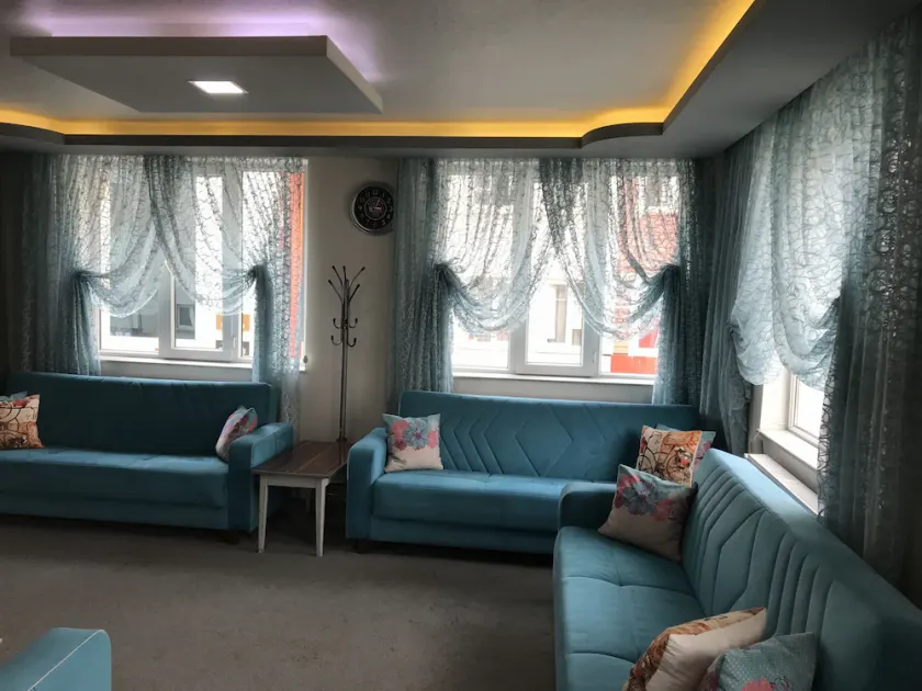Ari Hotel - Image 1