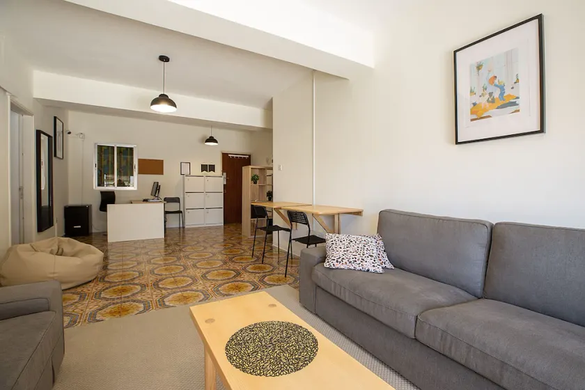 White Hostel - Image 1