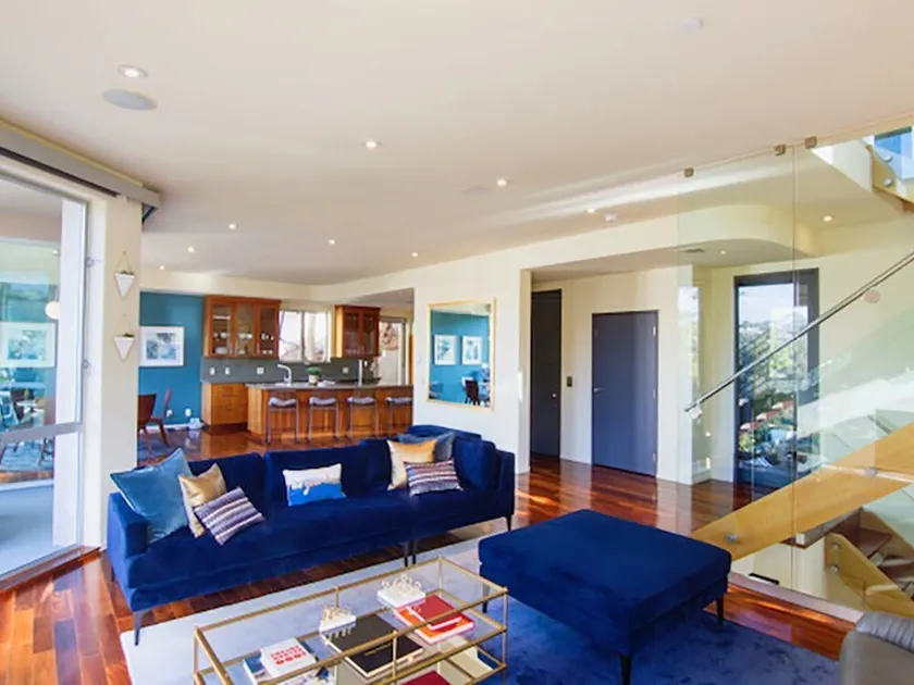 Twinkle House - Image 1