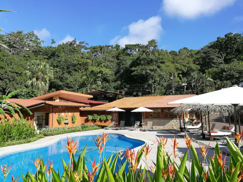 Espadilla Gardens Hotel - Image 1