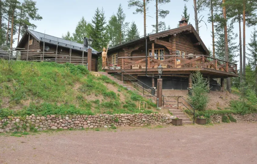 2 Bedroom Accommodation in Mora - Image 1