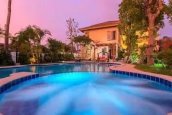 Baan Nam Poon Resort - Image 1