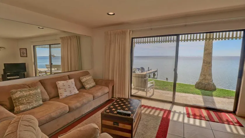 119 - 1 Br Condo - Image 1