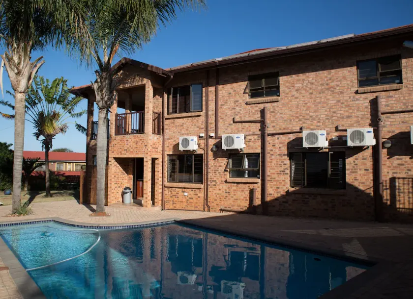 Milkwood Mansion - Image 1