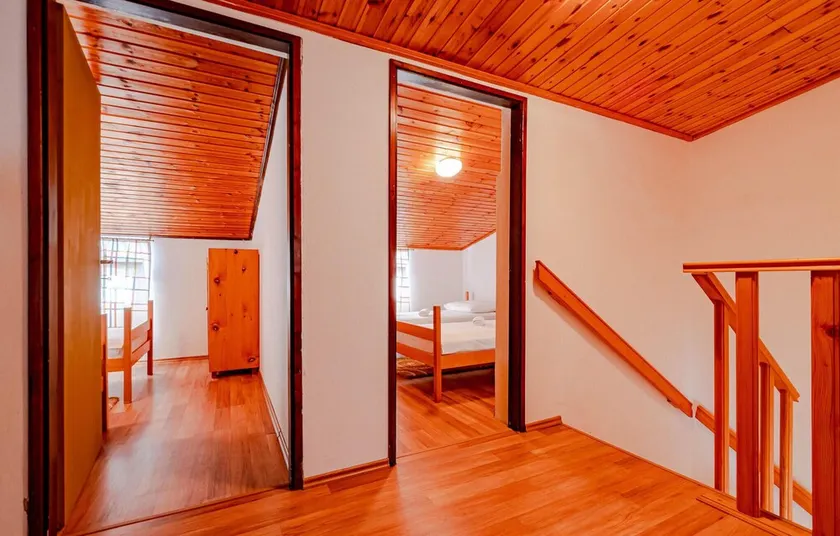 Stunning Home in Zavalatica With Wifi and 4 Bedrooms - Image 1