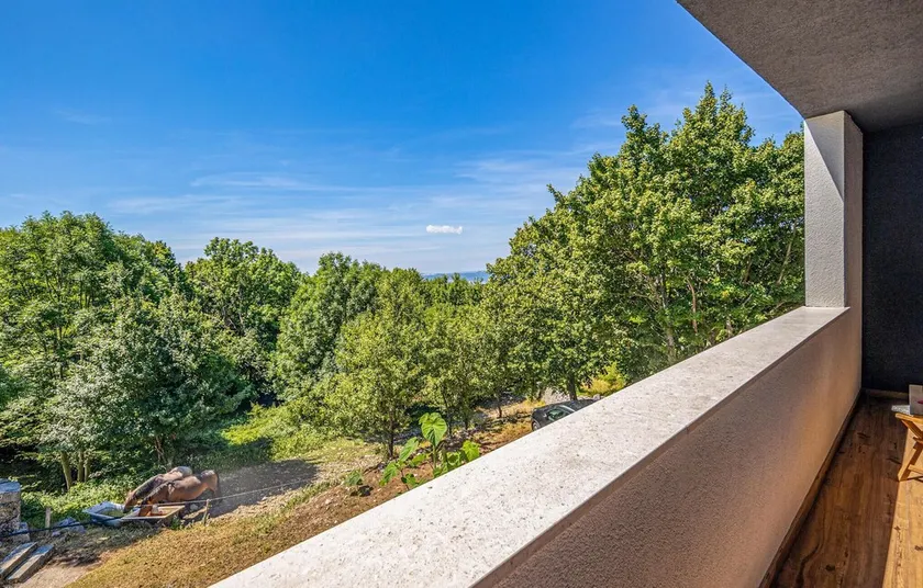 Nice Home in Bater with Hot Tub, WiFi & 3 Bedrooms - Image 1