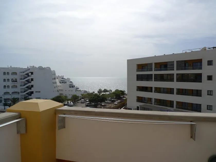 New renovated top floor apartment with heated pool in Golf del Sur - Image 1