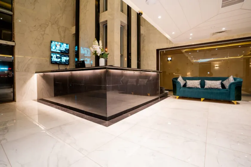 Alto Park Hotel  - Image 1