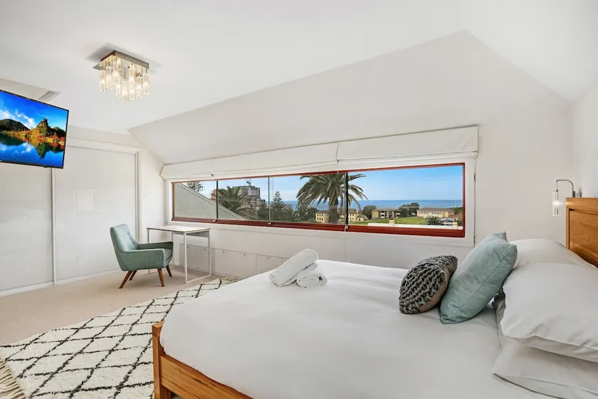 Newcastle Executive Homes - Oceanview Terrace - Image 1