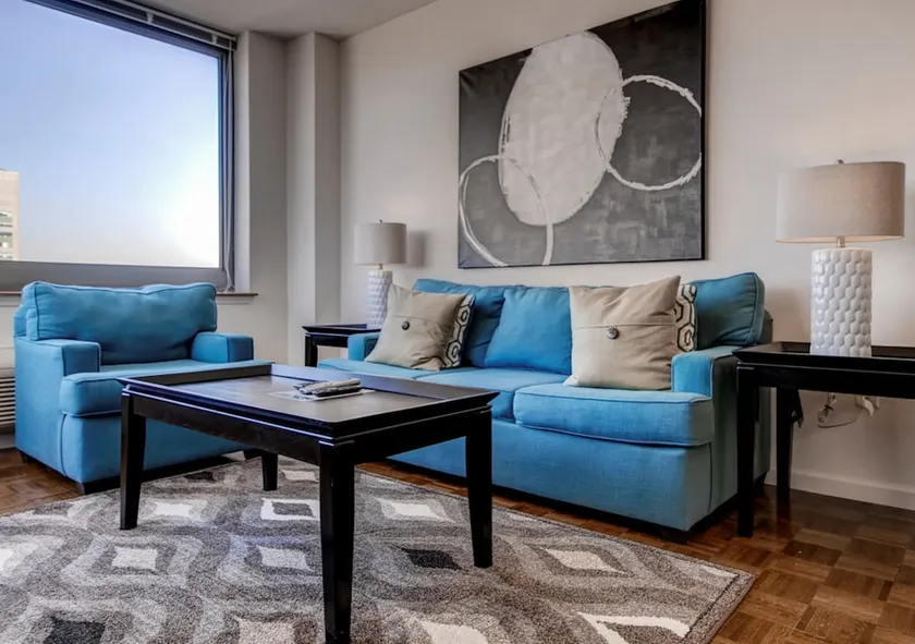 Global Luxury Suites at Raritan - Image 1