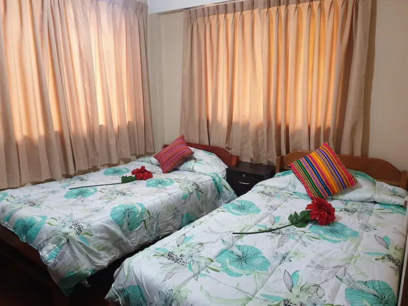 Leo & Ruth Apartament - Image 1