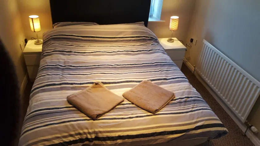 Black Hall Mews Apartment - Image 1
