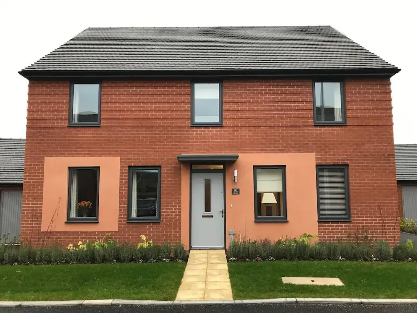 New Home Near Science Park & City Centre - Image 1