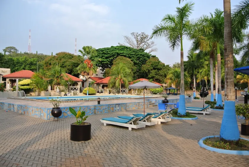 Akosombo Continental Hotel - Image 1
