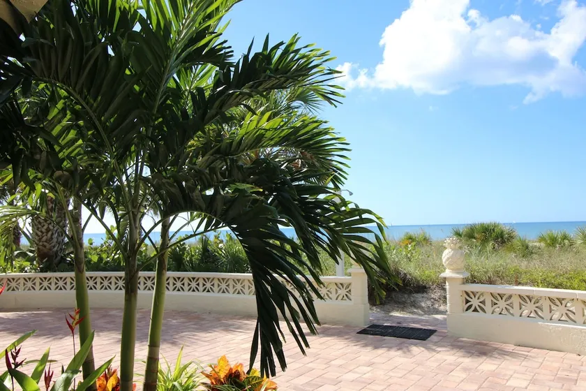 Casey Key Retreat - Image 1