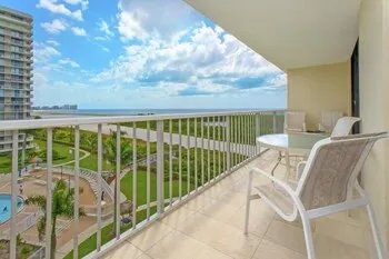 Sst4-609 - South Seas Tower 2 Bedroom Condo by Redawning - Image 1