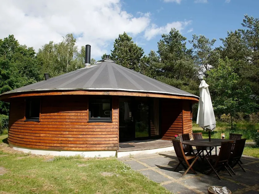 Cosy Holiday Home in Hojslev With Sauna - Image 1