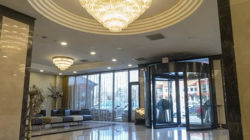 Turan Otel - Image 1