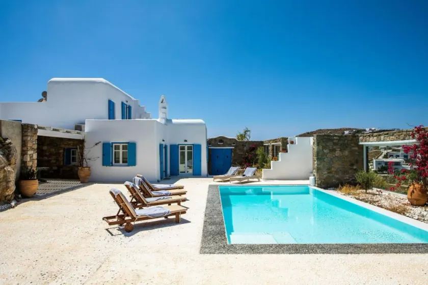 Stunning Villa with breathtaking views of Mykonos - Image 1