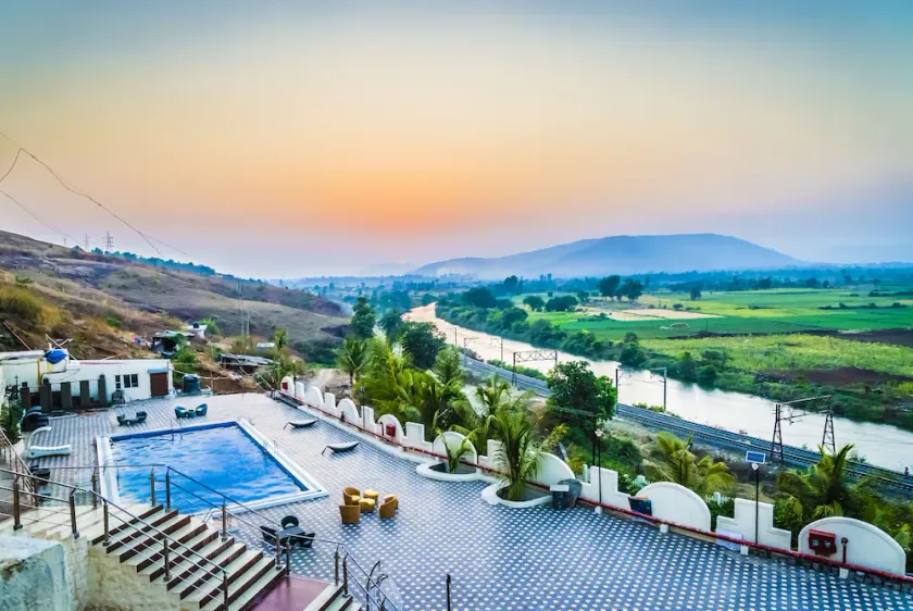 Ratnaa Resort - Image 1
