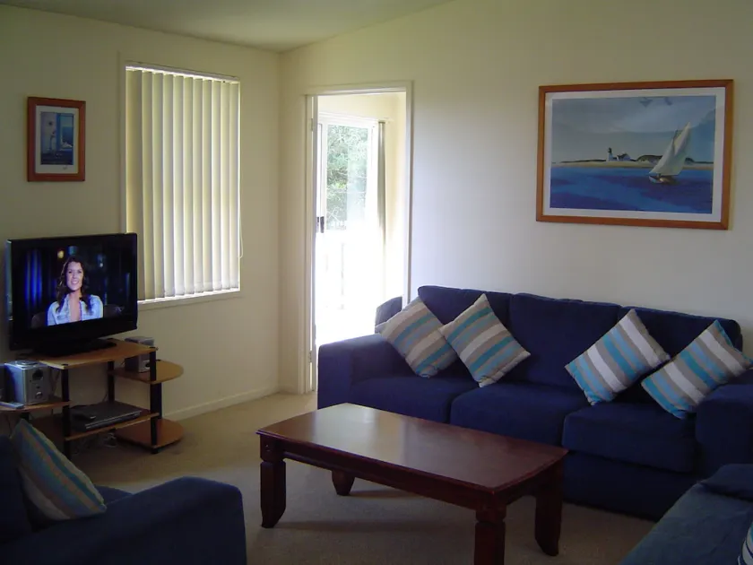 Breeze in Mollymook - Image 1